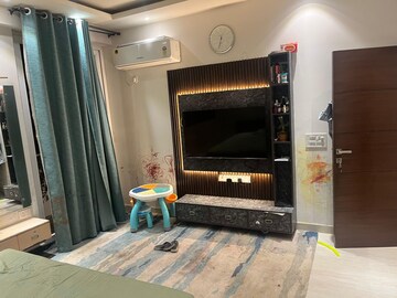 Living Room in 3 BHK Builder Floor at Kohli One Malibu Town, Sector 47 – for Rent