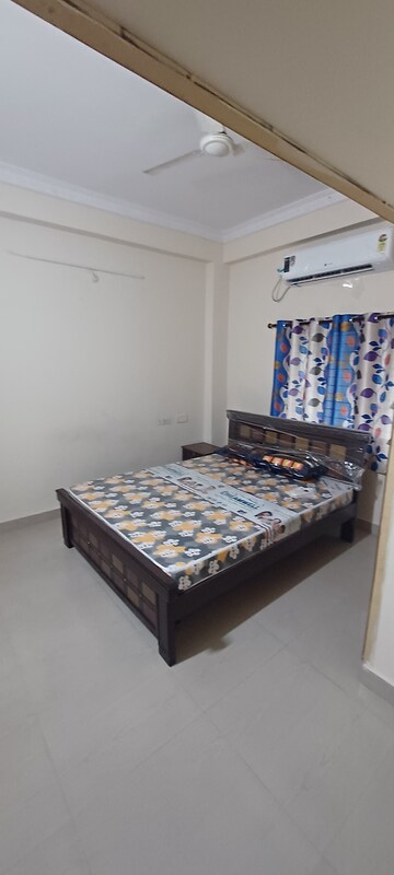 Master Bedroom in 2 BHK Apartment at Kondapur – for Rent