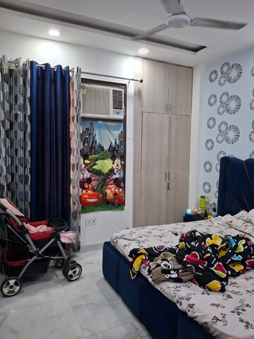 Bedroom in 2 BHK Builder Floor at Niti Khand – for Rent