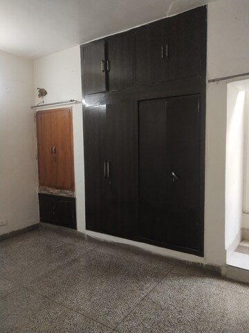 Room in 2 BHK Apartment at Amrapali Heartbeat City, Sector 107 – for Sale