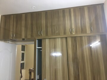 Furnished Amenities in 2 BHK Apartment at Shree Vardhman Mantra, Sector 67 – for Rent
