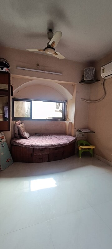 Bathroom in 1 BHK Apartment at Krishna Galaxy Santacruz, Santacruz East – for Sale