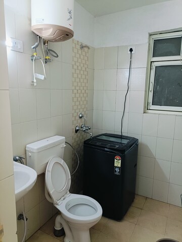 Master Bedroom in 2 BHK Apartment at Shree Vardhman Mantra, Sector 67 – for Rent