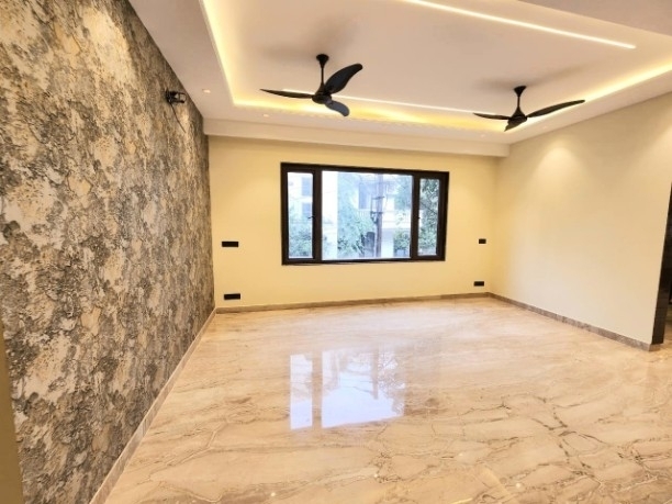 3 BHK + Servant Room,Study Room Builder Floor For Sale in Sector 89