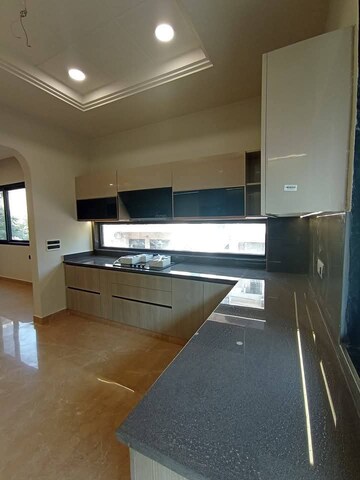 Master Bedroom in 3 BHK Builder Floor at Sector 9 – for Rent