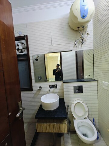 Bathroom in 3 BHK Builder Floor at Ansal Sushant Lok I, Sector 43 – for Rent