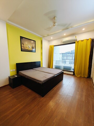 Bedroom in 3 BHK Builder Floor at Ansal Sushant Lok I, Sector 43 – for Rent