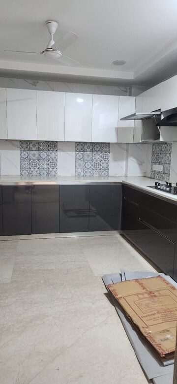 Kitchen in 3.5 BHK Builder Floor at Ansal Sushant Lok I, Sector 43 – for Rent