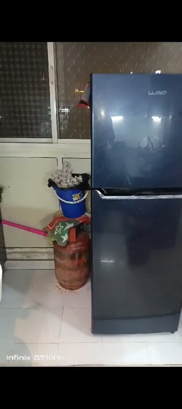 Furnished Amenities in 2 BHK Apartment at SCC Sapphire, Raj Nagar Extension – for Rent