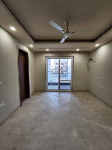 Room in 3 BHK Builder Floor at Sector 95 – for Sale