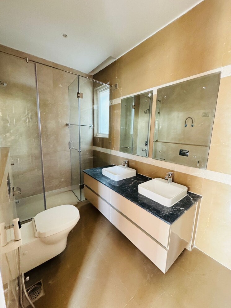 Master Bedroom, suncity-heights 3 Bedroom 2341 Sq.Ft. Apartment In Sector 54 Gurgaon 7996983