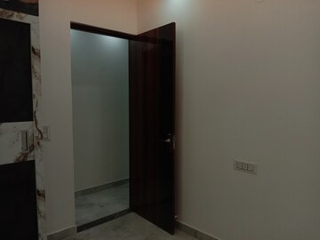 2 BHK Builder Floor For Rent in Dwarka Mor