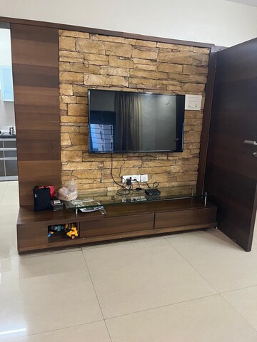 Room in 3.5 BHK Apartment at Pebbles I, Bavdhan – for Rent