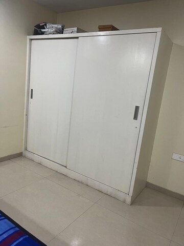 Room in 3.5 BHK Apartment at Pebbles I, Bavdhan – for Rent