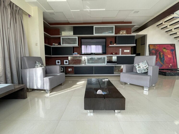 Master Bedroom, kanakia-spaces-challenger 5 Bedroom 4200 Sq.Ft. Penthouse In Kandivali East Mumbai 7997061