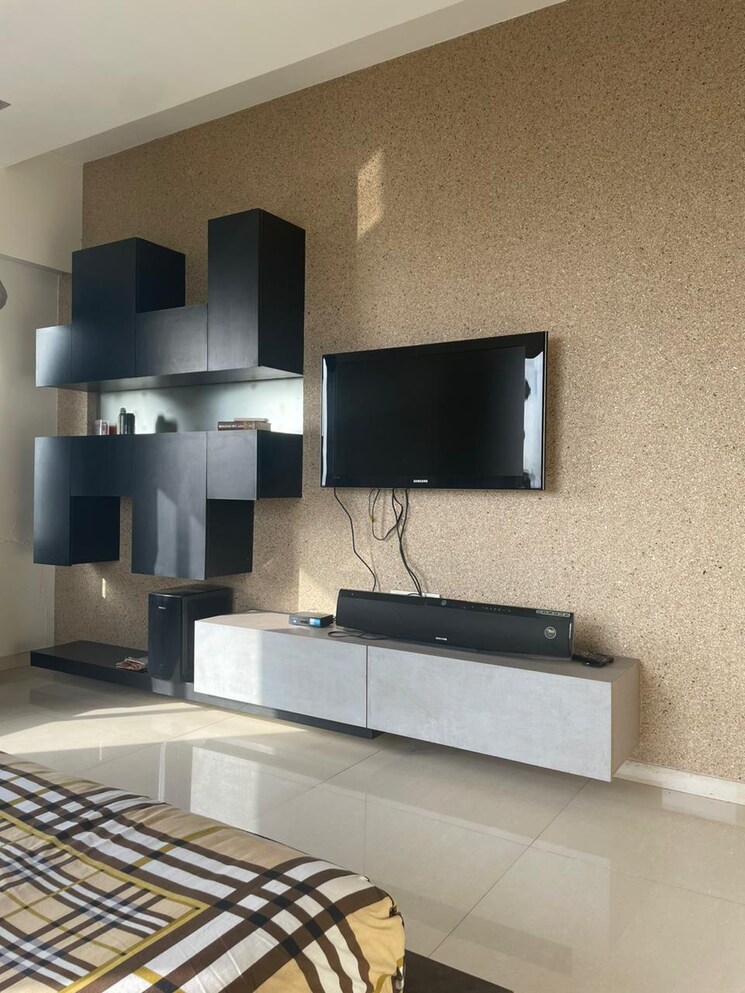 Master Bedroom, kanakia-spaces-challenger 5 Bedroom 4200 Sq.Ft. Penthouse In Kandivali East Mumbai 7997061