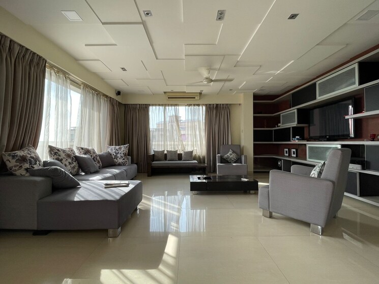 Master Bedroom, kanakia-spaces-challenger 5 Bedroom 4200 Sq.Ft. Penthouse In Kandivali East Mumbai 7997061