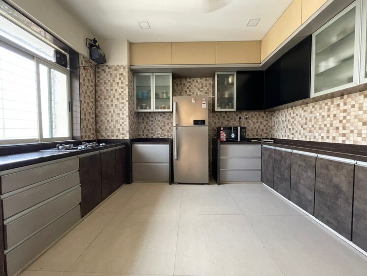Kitchen, kanakia-spaces-challenger 5 Bedroom 4200 Sq.Ft. Penthouse In Kandivali East Mumbai 7997061