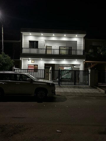 Parking in 4 BHK Independent House at Sector 94 – for Sale