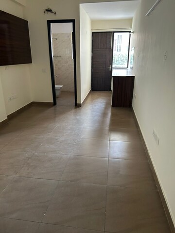 Room in 3 BHK Builder Floor at Ansal Sushant Lok I, Sector 43 – for Rent