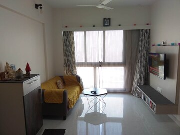 2.5 BHK Apartment For Rent in The Wadhwa Atmosphere, Mulund West
