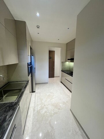 Building Lobby in 5 BHK Apartment at Hiranandani Estate Rodas Enclave, Ghodbunder Road – for Sale