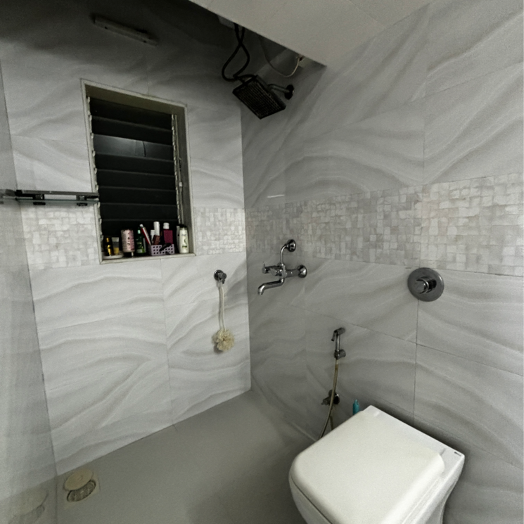 Bathroom, shiv-parvati-apartments-andheri 2 Bedroom 800 Sq.Ft. Apartment In Andheri West Mumbai 7997379