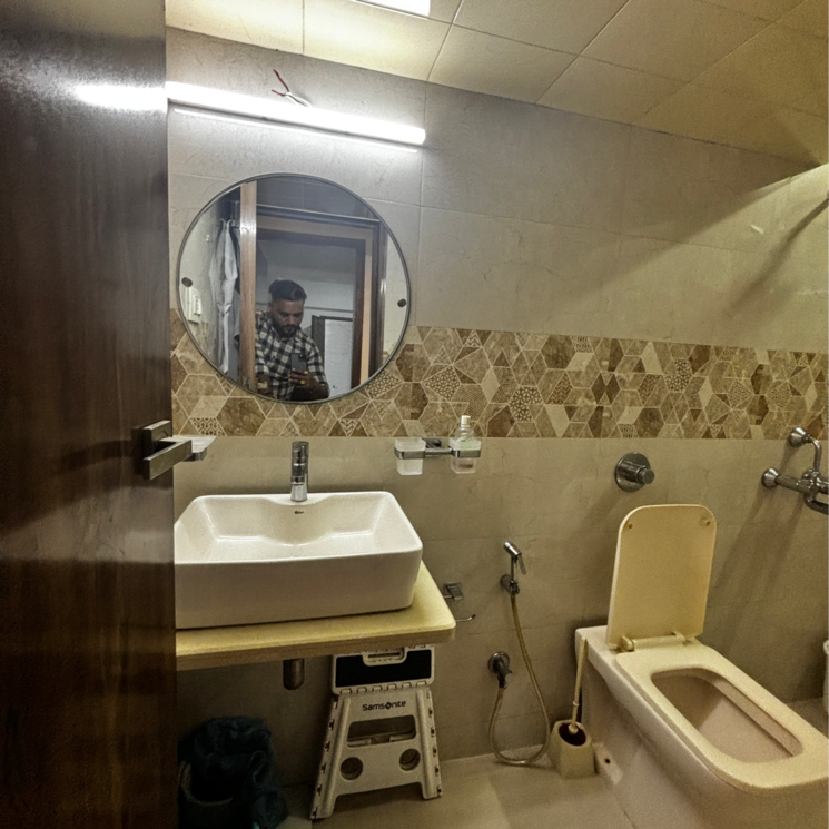 Attached Bathroom, shiv-parvati-apartments-andheri 2 Bedroom 800 Sq.Ft. Apartment In Andheri West Mumbai 7997379