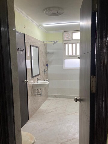 Bathroom in 2 BHK Builder Floor at Ardee City, Sector 52 – for Rent