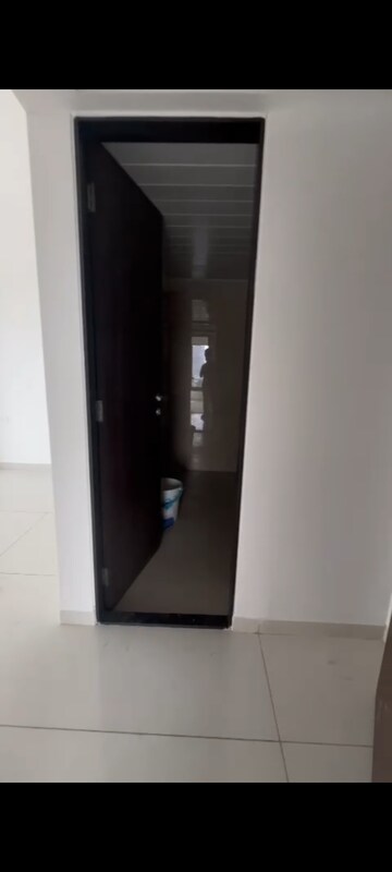 Building Lobby in 3 BHK Apartment at Arkade Aspire, Goregaon East – for Rent