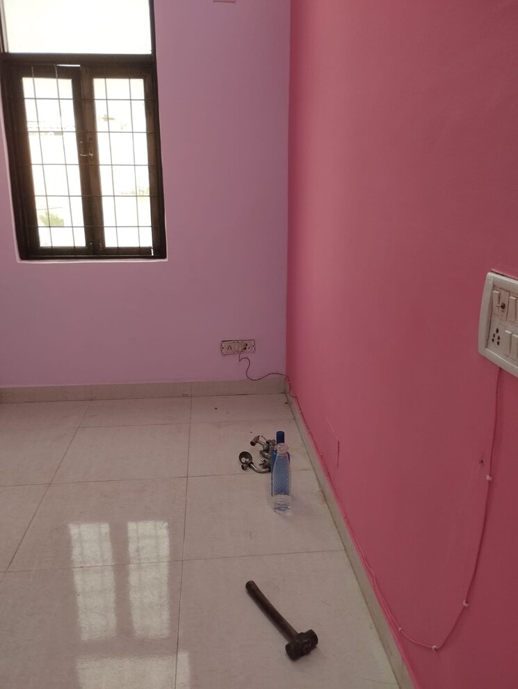 Bathroom, shri-balaji-apartments-gurgaon 2 Bedroom 720 Sq.Ft. Builder Floor In Dharam Colony Gurgaon 7997524