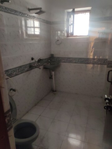 Attached Bathroom in 2 BHK Independent House at Indira Nagar – for Rent