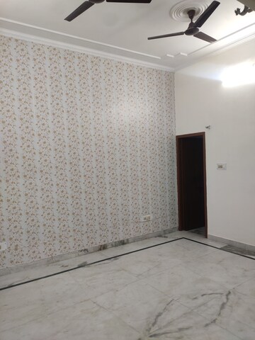 Room in 2 BHK Independent House at Indira Nagar – for Rent