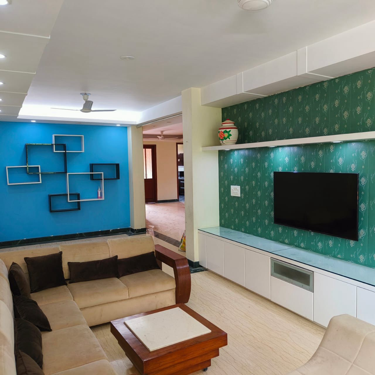 4 BHK Builder Floor For Sale in Sushant Lok 2