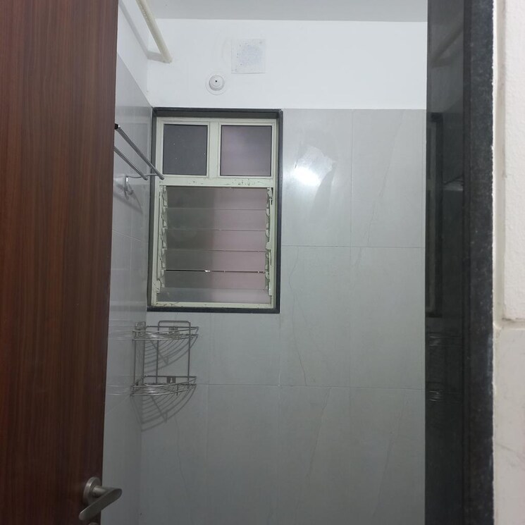 Bathroom, vilas-javdekar-yashwin-encore 3 Bedroom 1184 Sq.Ft. Apartment In Wakad Pune 7997553
