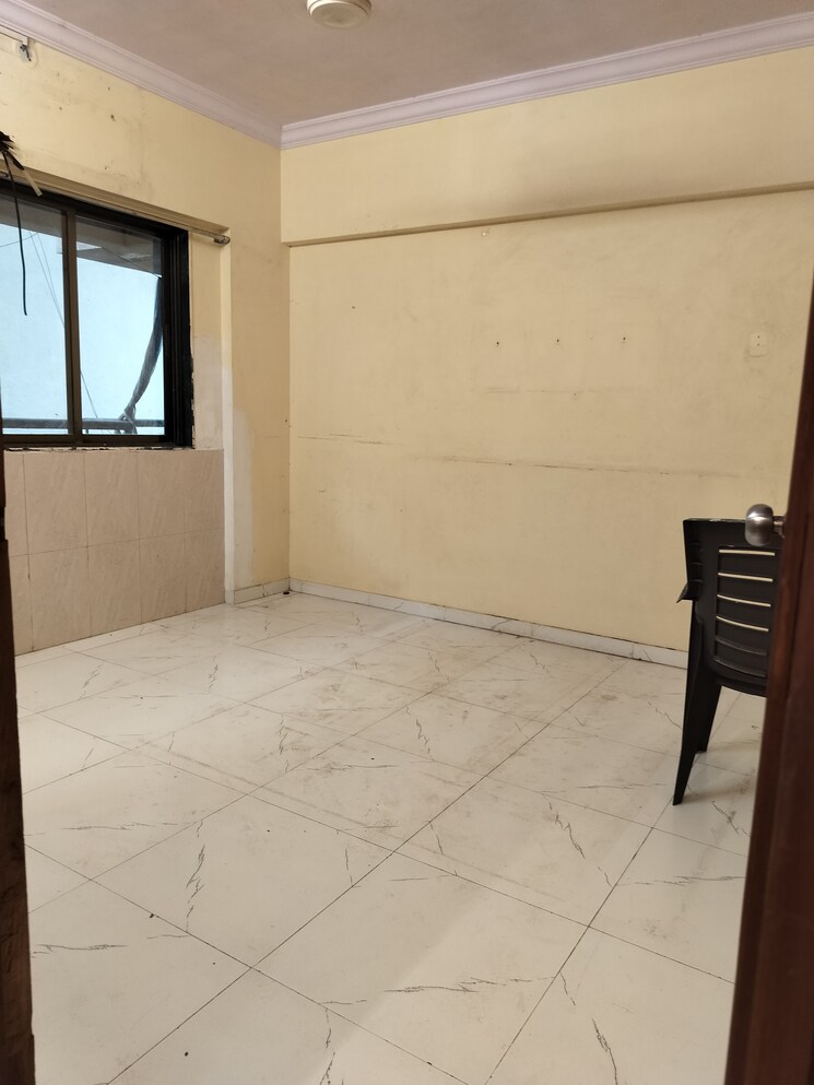 Room, khar west 3 Bedroom 1200 Sq.Ft. Apartment In Khar West Mumbai 7997562