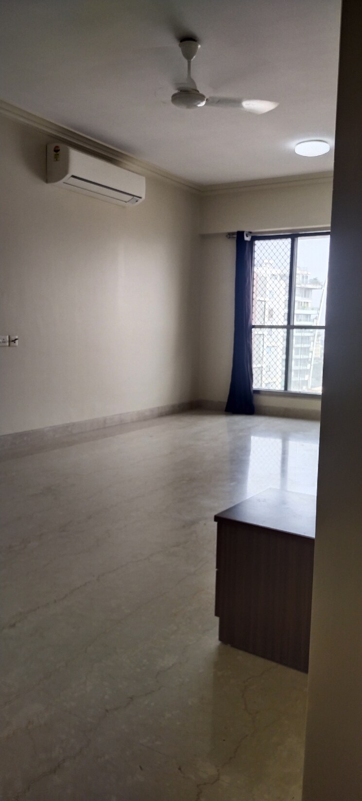 Room, khar west 3 Bedroom 1150 Sq.Ft. Apartment In Khar West Mumbai 7997612