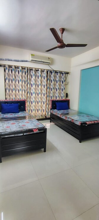 Pg For Boys & Girls in Santacruz East Mumbai  7997629