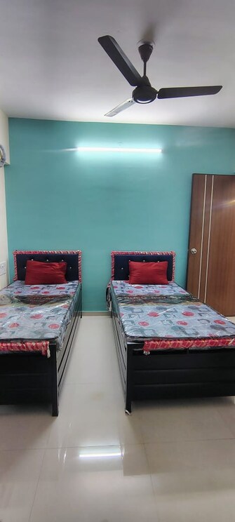 Pg For Boys & Girls in Santacruz East Mumbai  7997629