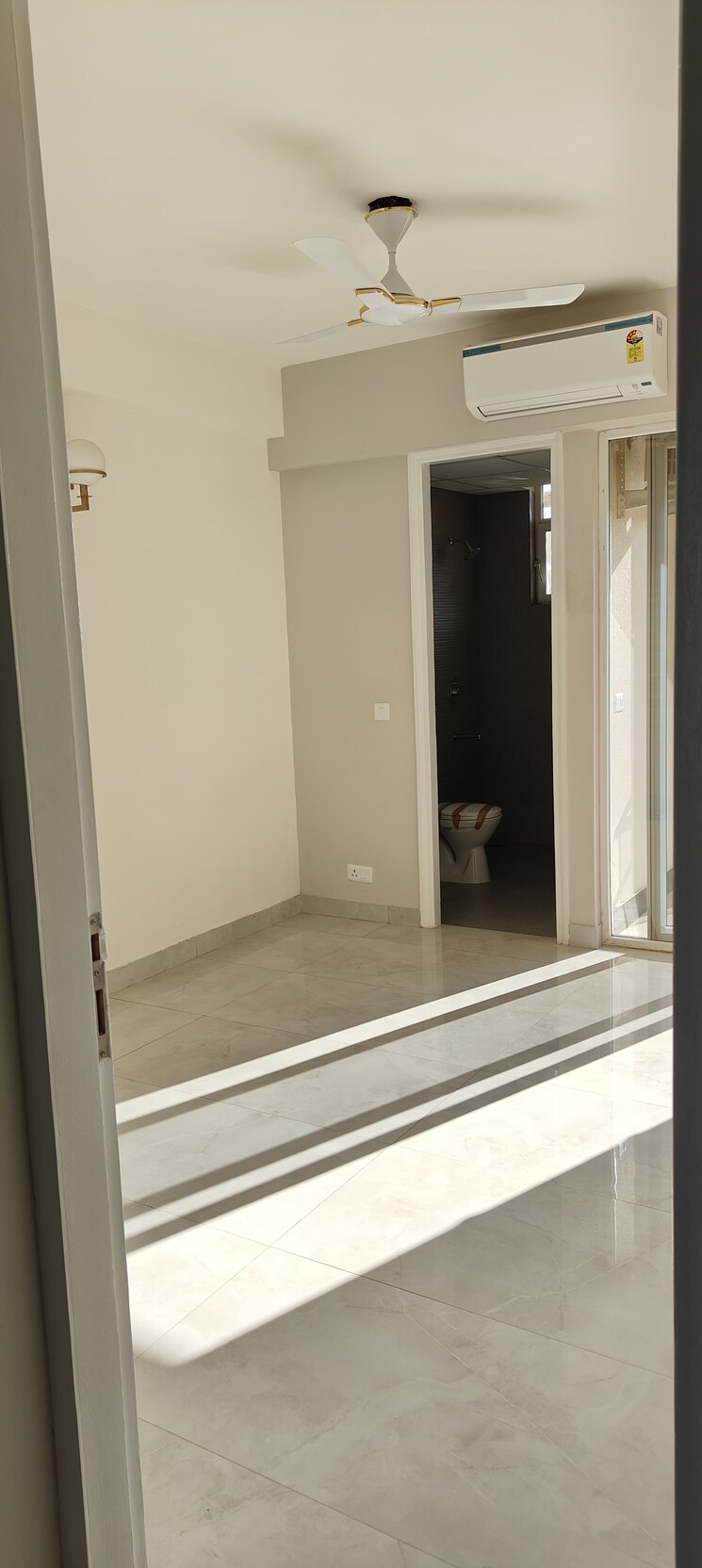 Master Bedroom, signature-global-city 3.5 Bedroom 1535 Sq.Ft. Apartment In Sector 37d Gurgaon 7997637