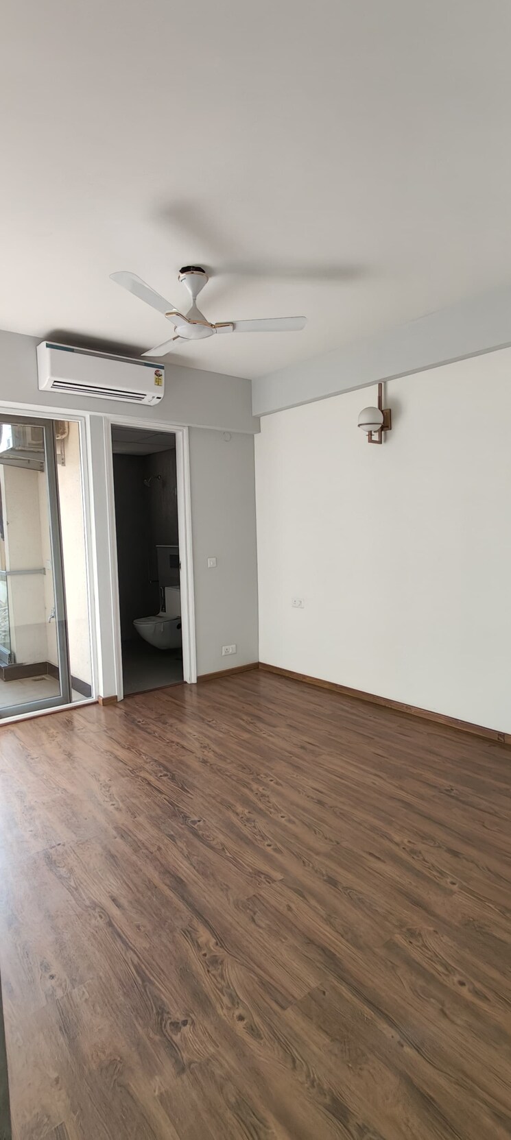 Room, signature-global-city 3.5 Bedroom 1535 Sq.Ft. Apartment In Sector 37d Gurgaon 7997637