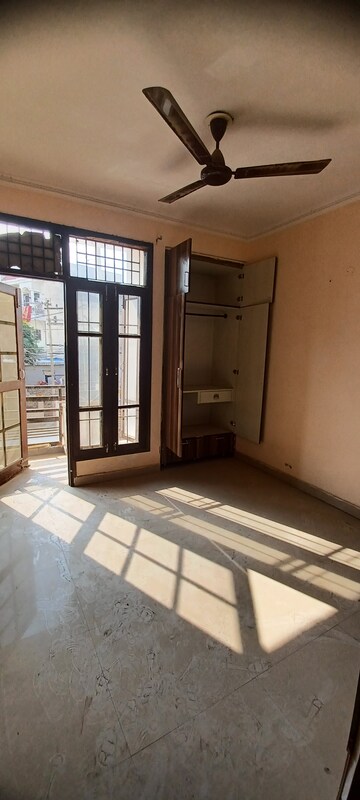 Kitchen in 3 BHK Builder Floor at Patiala Road – for Sale