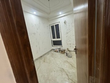 Room in 4 BHK Builder Floor at Sector 7 – for Sale