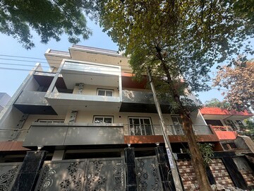 4 BHK Builder Floor – Exterior View View at Sector 7 - for Sale