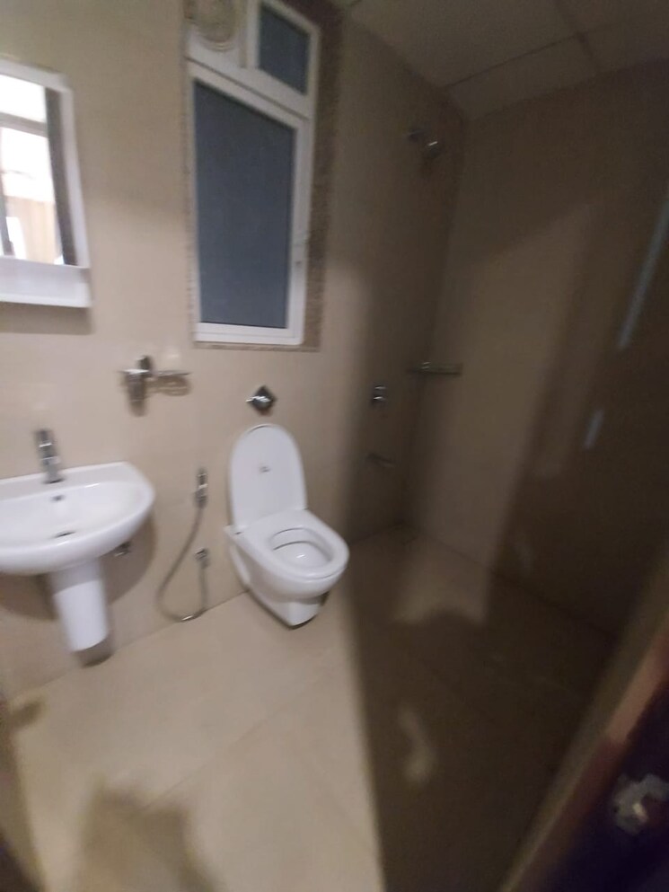 Bathroom, runwal-forests 2 Bedroom 661 Sq.Ft. Apartment In Kanjurmarg West Mumbai 7997663