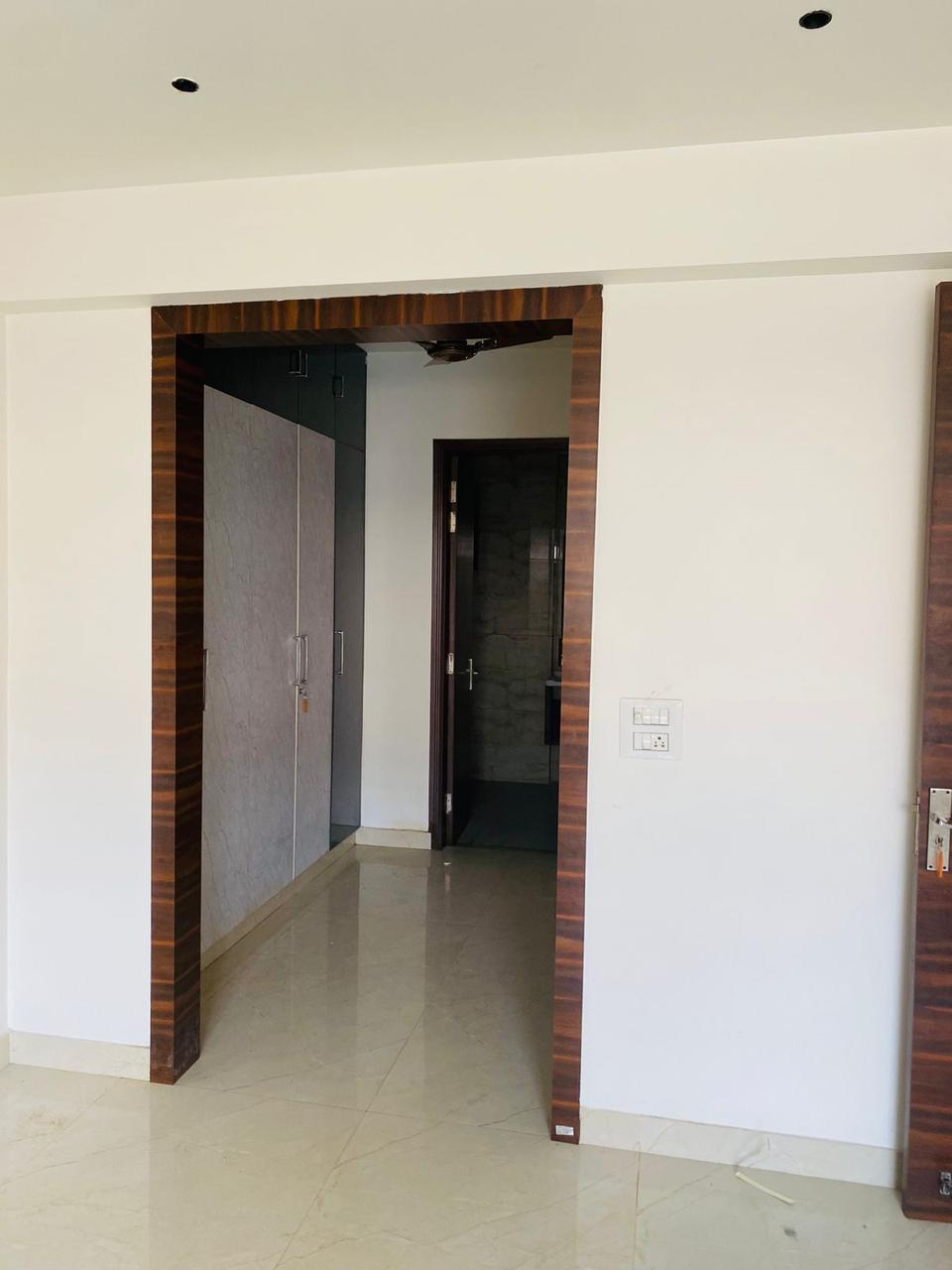 6+ BHK + Pooja Room Independent House For Sale in Sector 45