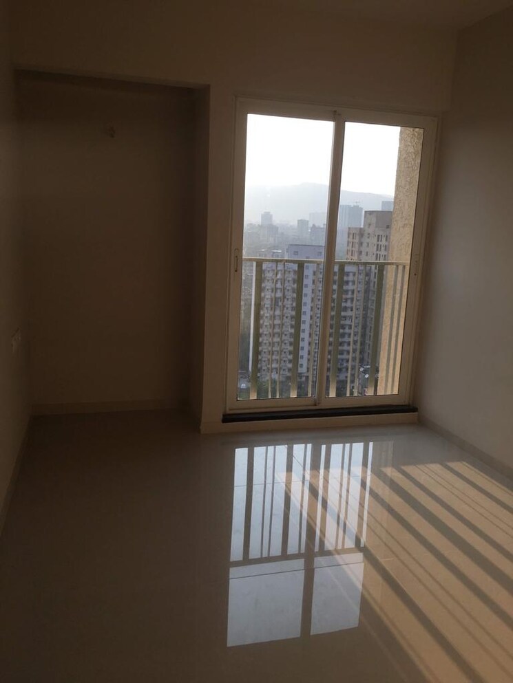 Room, rustomjee-urbania-aurelia 2 Bedroom 665 Sq.Ft. Apartment In Majiwada Thane 7997707