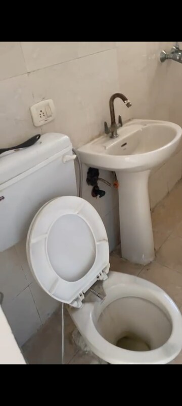 Bathroom in 3 BHK Builder Floor at Piyush Heights, Sector 89 – for Rent