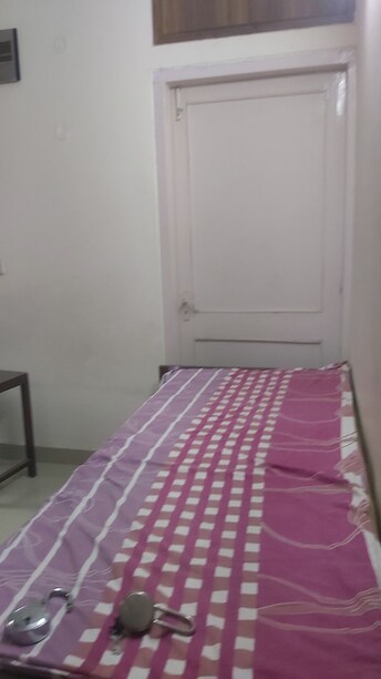 1 RK Apartment For Rent in Mayur Vihar Delhi  7997706