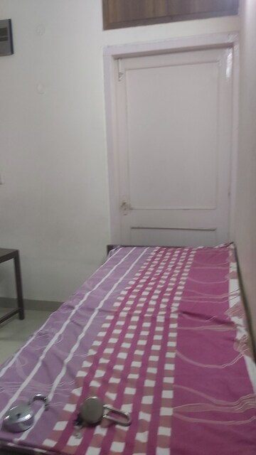 1 RK Apartment For Rent in Mayur Vihar